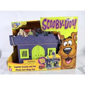 Scooby-Doo! Pirate Fort Mega Set Captain Playset New Mummy Daphne Shaggy